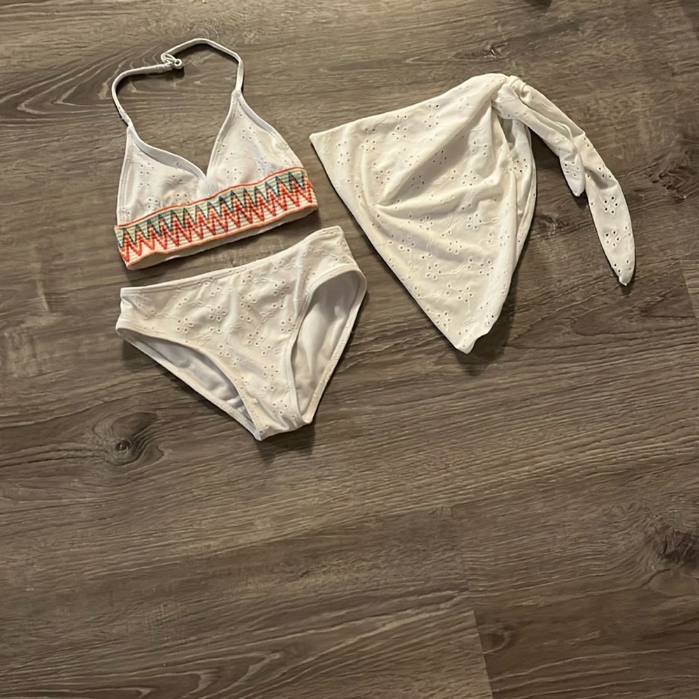 Girls 3pack chevron print eyelet embroidery halter bikini swimsuit with cover up